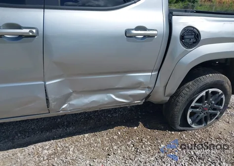 2024 Toyota Tacoma Trd Sport 4Wd z USA, uszkodzony, nr VIN 3TMLB5JN7RM014602